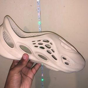 Yeezy foam runners